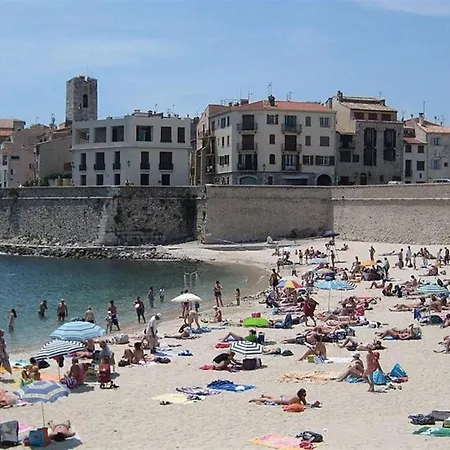 Renovated Cosy Studio-vieil * Antibes